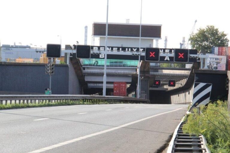 Dinsdag nachtelijke afsluiting Beneluxtunnel