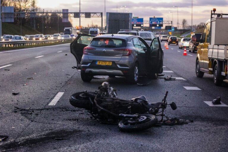 Lange files na dodelijk ongeval A16