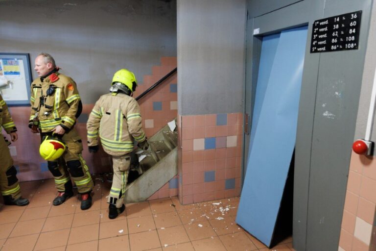 Lift ontzet na explosie