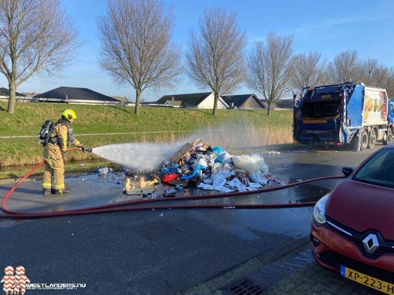 Weer brand in vuilniswagen