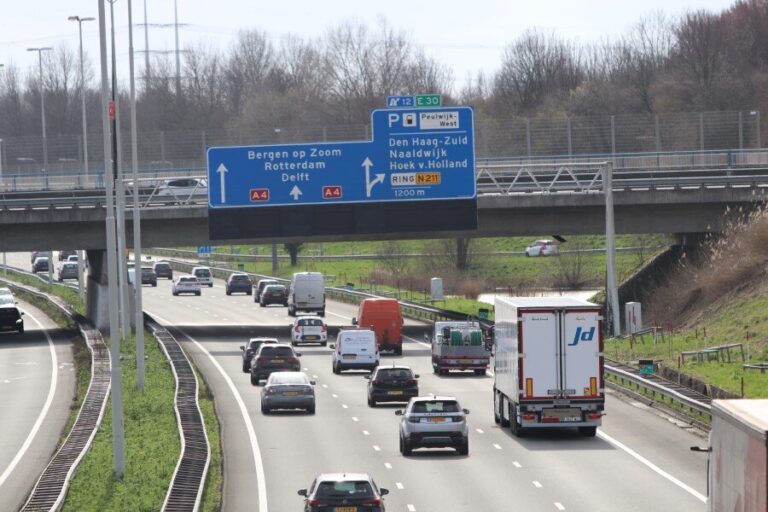 Half miljoen minder verkeersboetes in 2024