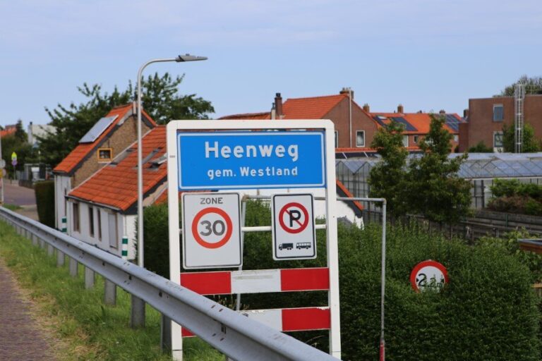 Collegevragen inzake Heenweg en opknapbeurt van de gymzaal