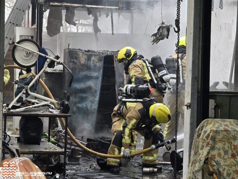 Middel schuurbrand aan de Gantellaan