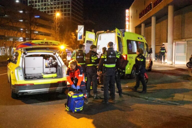 Slachtoffer schietpartij zalencentrum Galvanistraat overleden