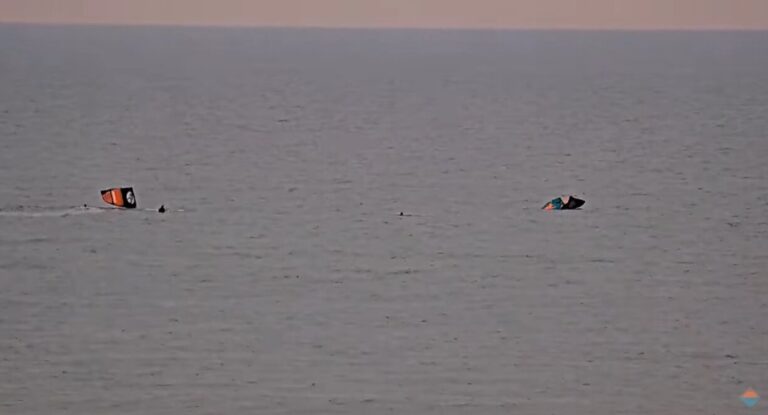 Kitesurfers in problemen bij Maasvlakte