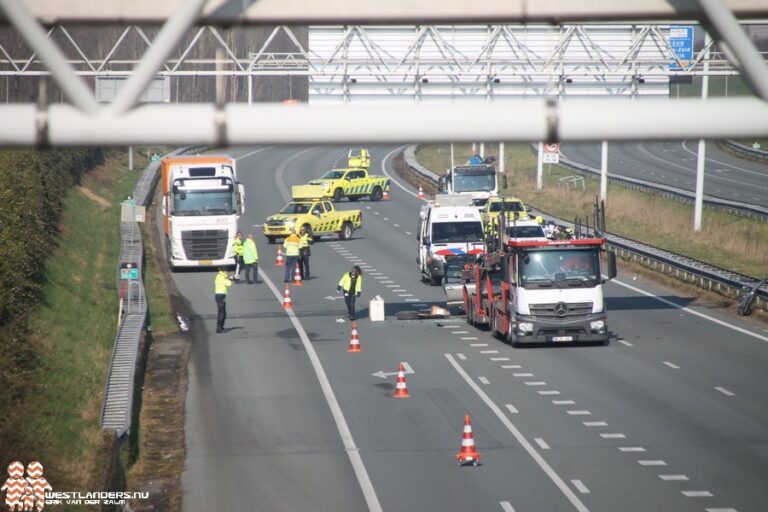 Rijksweg A4 gestremd vanwege zwaar ongeval