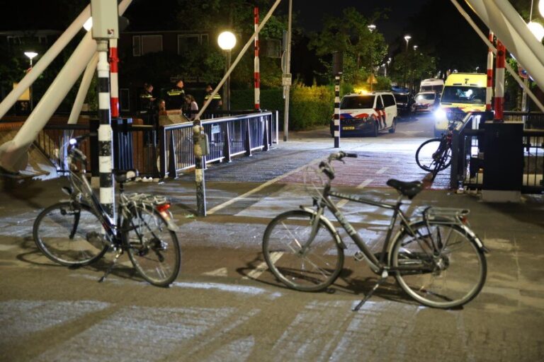 Steekincident na woordenwisseling Hoornsekade