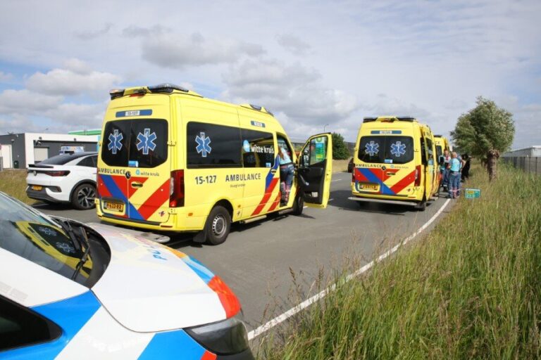 Ongeluk met ambulance op Wippolderlaan