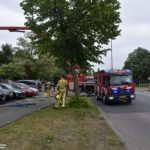 Grote brand bij autobedrijf in Delft