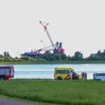 Met scootmobiel de Nieuwe Waterweg in