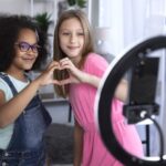 Strengere regels voor vlogfamilies en kidfluencers